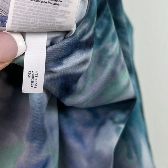 NEW Athleta Conscious Crop Racerback Tie Dye Printed Sports Bra Tank - Picture 5 of 7